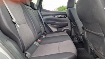 Nissan Qashqai 1.6 dCi n-tec+ XTRON 2WD Euro 6 (s/s) 5dr
