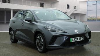 MG MG4 64kWh SE Long Range Auto 5dr