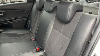 Toyota Yaris 1.5 VVT-h GR SPORT E-CVT Euro 6 (s/s) 5dr