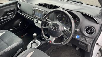 Toyota Yaris 1.5 VVT-h GR SPORT E-CVT Euro 6 (s/s) 5dr
