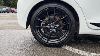Toyota Yaris 1.5 VVT-h GR SPORT E-CVT Euro 6 (s/s) 5dr