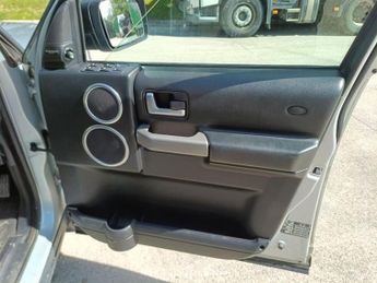Land Rover Discovery 3 2.7 TD V6 HSE 5dr