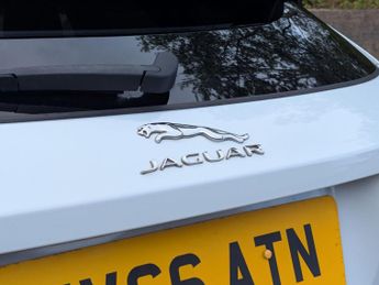 Jaguar F-PACE 2.0 D180 R-Sport Auto AWD Euro 6 (s/s) 5dr