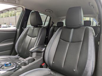 Nissan Leaf 40kWh Tekna Auto 5dr