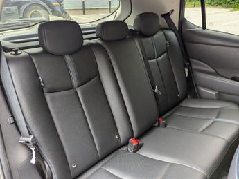 Nissan Leaf 40kWh Tekna Auto 5dr