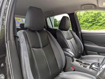 Nissan Leaf 40kWh Tekna Auto 5dr