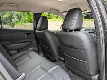 Nissan Leaf 40kWh Tekna Auto 5dr