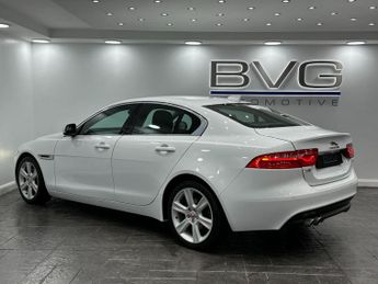 Jaguar XE 2.0d Portfolio Auto Euro 6 (s/s) 4dr