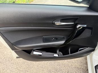 BMW 1 Series 1.5 118i Sport Auto Euro 6 (s/s) 5dr