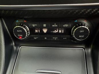 Mercedes-Benz A Class 2.1 A200d AMG Line (Premium) 7G-DCT Euro 6 (s/s) 5dr