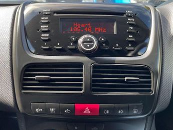 Fiat Doblo 1.6 JTD MultiJet 16v N1 SX Combi Van 4dr Diesel Comfort-Matic L1