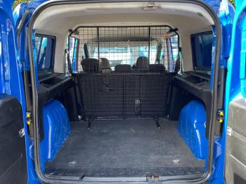 Fiat Doblo 1.6 JTD MultiJet 16v N1 SX Combi Van 4dr Diesel Comfort-Matic L1