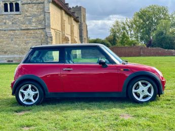 MINI Hatch 1.6 Cooper CVT Euro 3 3dr