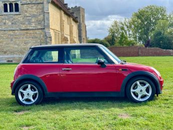 MINI Hatch 1.6 Cooper CVT Euro 3 3dr