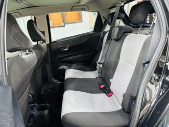 Toyota Yaris 1.33 Dual VVT-i T Spirit Multidrive S Euro 5 5dr