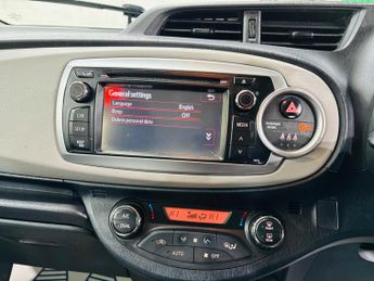 Toyota Yaris 1.33 Dual VVT-i T Spirit Multidrive S Euro 5 5dr