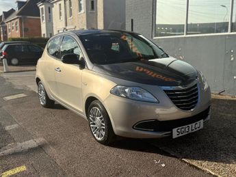 Chrysler Ypsilon 1.2 SE Euro 5 (s/s) 5dr