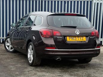 Vauxhall Astra 2.0 CDTi SRi Sports Tourer Auto Euro 5 5dr