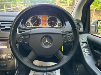 Mercedes-Benz B Class 1.5 B160 SE CVT 5dr