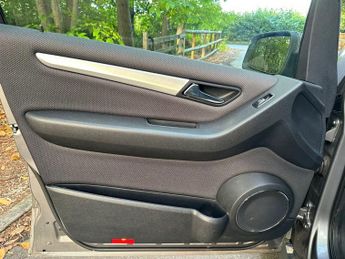 Mercedes-Benz B Class 1.5 B160 SE CVT 5dr