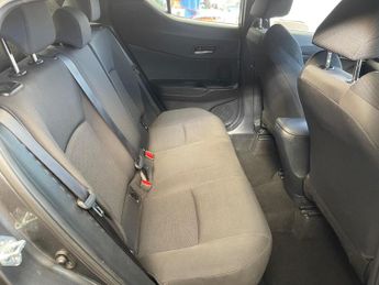 Toyota C-HR 1.8 VVT-h Icon CVT Euro 6 (s/s) 5dr
