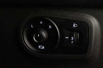 MG MG ZS 72.6kWh Trophy Connect Long Range Auto 5dr