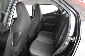 Toyota AYGO 1.0 VVT-i x-play Euro 6 5dr