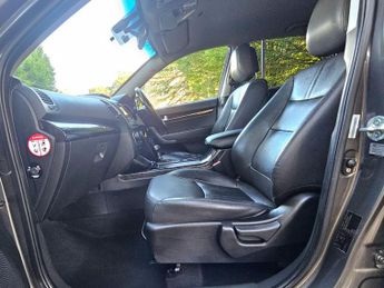 Kia Sorento 2.2 CRDi KX-2 Auto AWD Euro 5 5dr