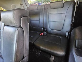 Kia Sorento 2.2 CRDi KX-2 Auto AWD Euro 5 5dr