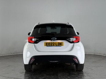Toyota Yaris 1.5 VVT-h Design E-CVT Euro 6 (s/s) 5dr