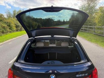 BMW 5 Series 2.0 520d M Sport Touring Auto Euro 5 (s/s) 5dr
