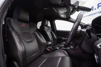 Ford Focus 2.0 TDCi ST-3 Powershift Euro 6 (s/s) 5dr
