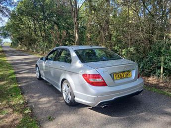 Mercedes-Benz C Class 2.1 C220 CDI AMG Sport G-Tronic+ Euro 5 (s/s) 4dr