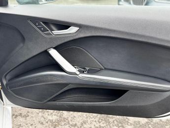 Audi TTS 2.0 TFSI S Tronic quattro Euro 6 (s/s) 3dr