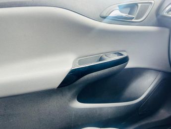 Vauxhall Corsa 1.4i SE Auto Euro 6 3dr