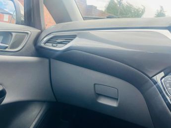 Vauxhall Corsa 1.4i SE Auto Euro 6 3dr