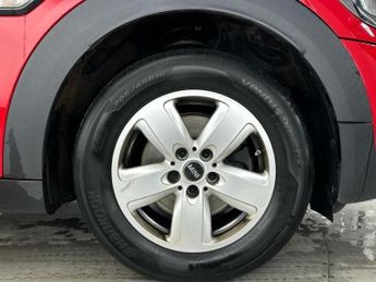 MINI Countryman 1.5 Cooper Classic Steptronic Euro 6 (s/s) 5dr