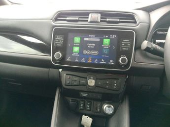 Nissan Leaf 39kWh N-Connecta Auto 5dr