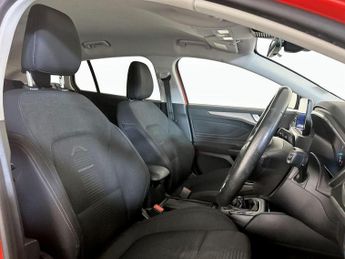 Ford Focus 1.0T EcoBoost Active Euro 6 (s/s) 5dr