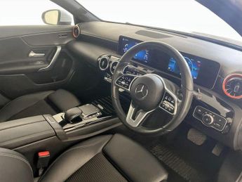 Mercedes-Benz A Class 1.3 A200 Sport (Executive) 7G-DCT Euro 6 (s/s) 5dr