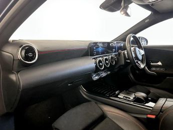 Mercedes-Benz A Class 2.0 A200d AMG Line (Executive) 8G-DCT Euro 6 (s/s) 5dr