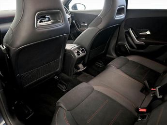 Mercedes-Benz A Class 2.0 A200d AMG Line (Executive) 8G-DCT Euro 6 (s/s) 5dr