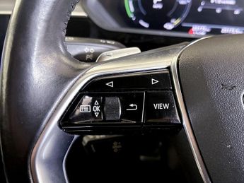 Audi e-tron 50 Technik Auto quattro 5dr 71.2kWh