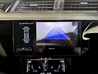 Audi e-tron 50 Technik Auto quattro 5dr 71.2kWh