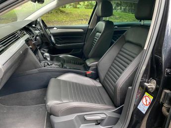 Volkswagen Passat 1.4 TSI 13kWh GTE DSG Euro 6 (s/s) 4dr
