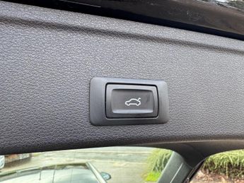 Audi A4 Avant 2.0 TDI ultra Sport S Tronic Euro 6 (s/s) 5dr