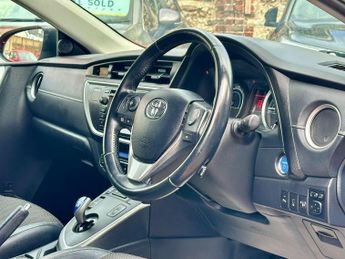 Toyota Auris 1.8 VVT-h Excel CVT Euro 5 (s/s) 5dr