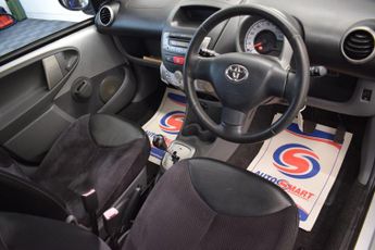 Toyota AYGO 1.0 VVT-i Platinum MultiMode Euro 4 5dr (AC)