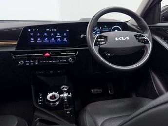 Kia Niro 64.8kWh 4 SUV 5dr Electric Auto (201 bhp)