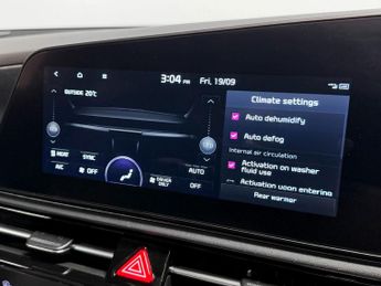 Kia Niro 64.8kWh 4 SUV 5dr Electric Auto (201 bhp)